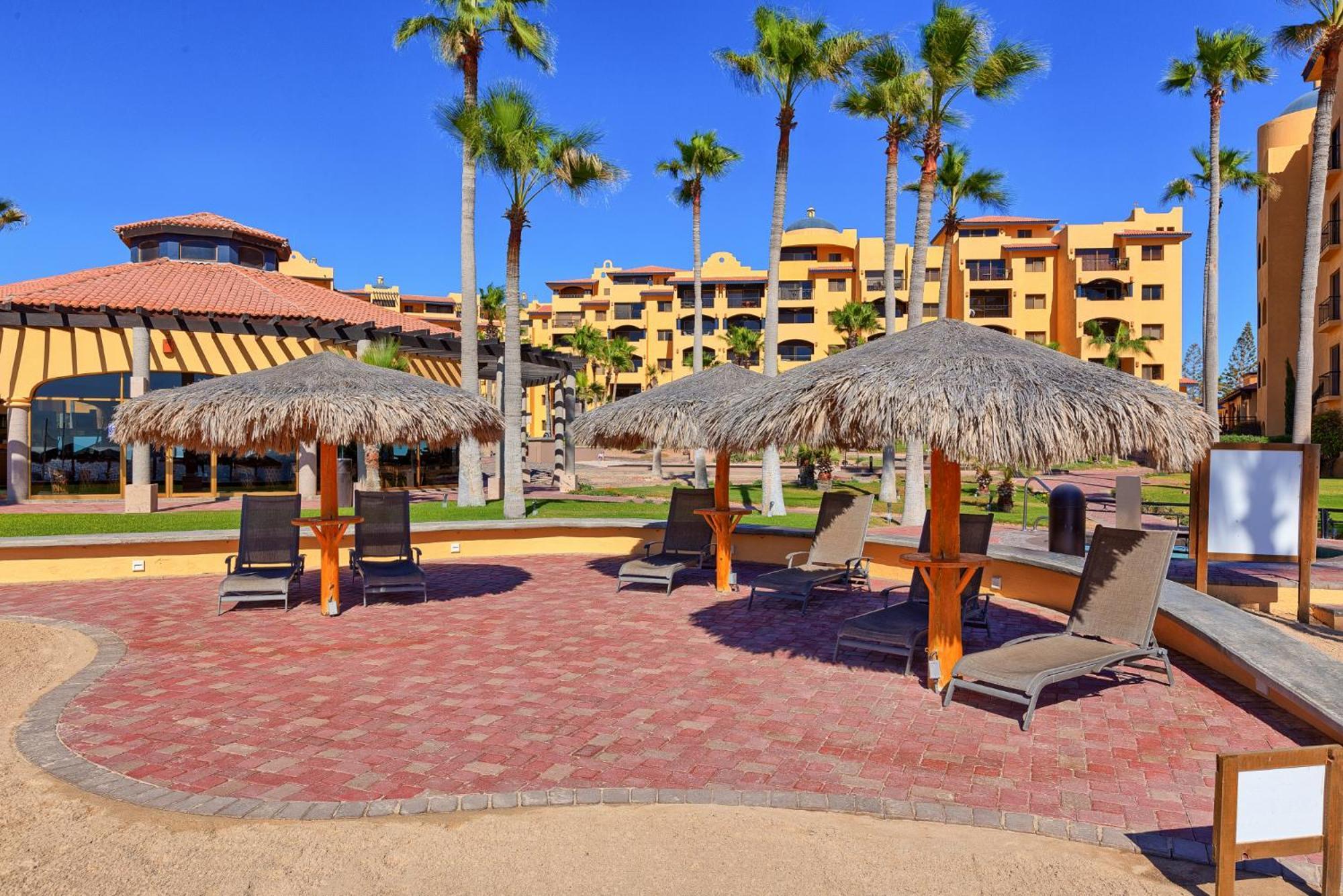 Right On The Beach! Ground Floor Princesa E104 Rocky Point Exterior photo